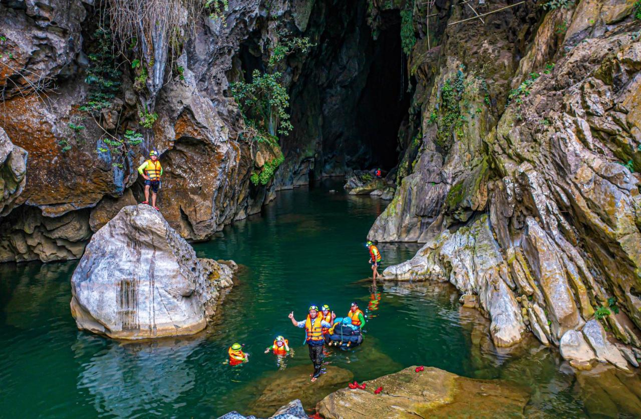 Greenland Backpackers Hostel Phong Nha Exteriér fotografie